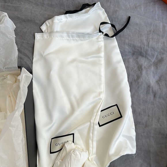 BOX only. GUCCI shoes box - Picture 2 of 8